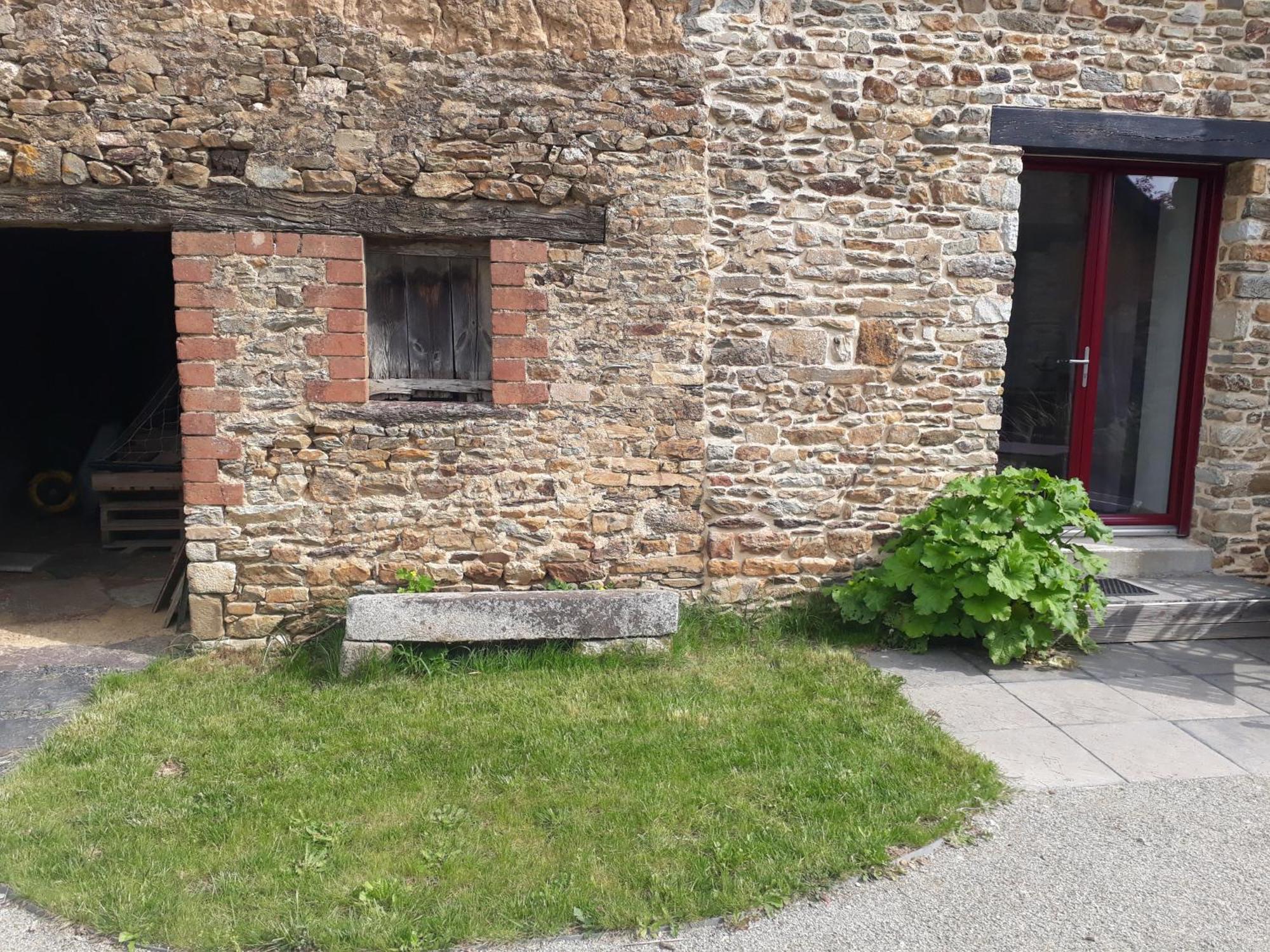Joli Studio En Campagne - Non Fumeur Janzé Exteriör bild